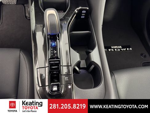 New 2026 Toyota Crown XLE image 9