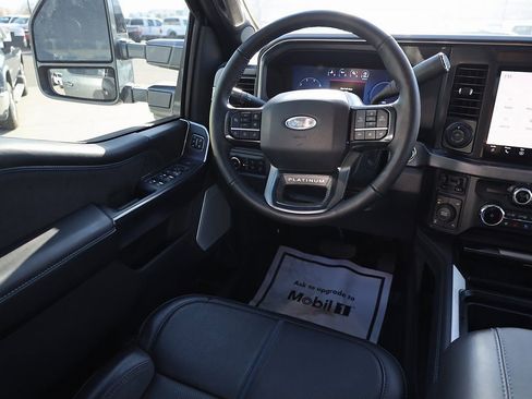 Used 2025 Ford F350 Platinum AWD/4WD image 19