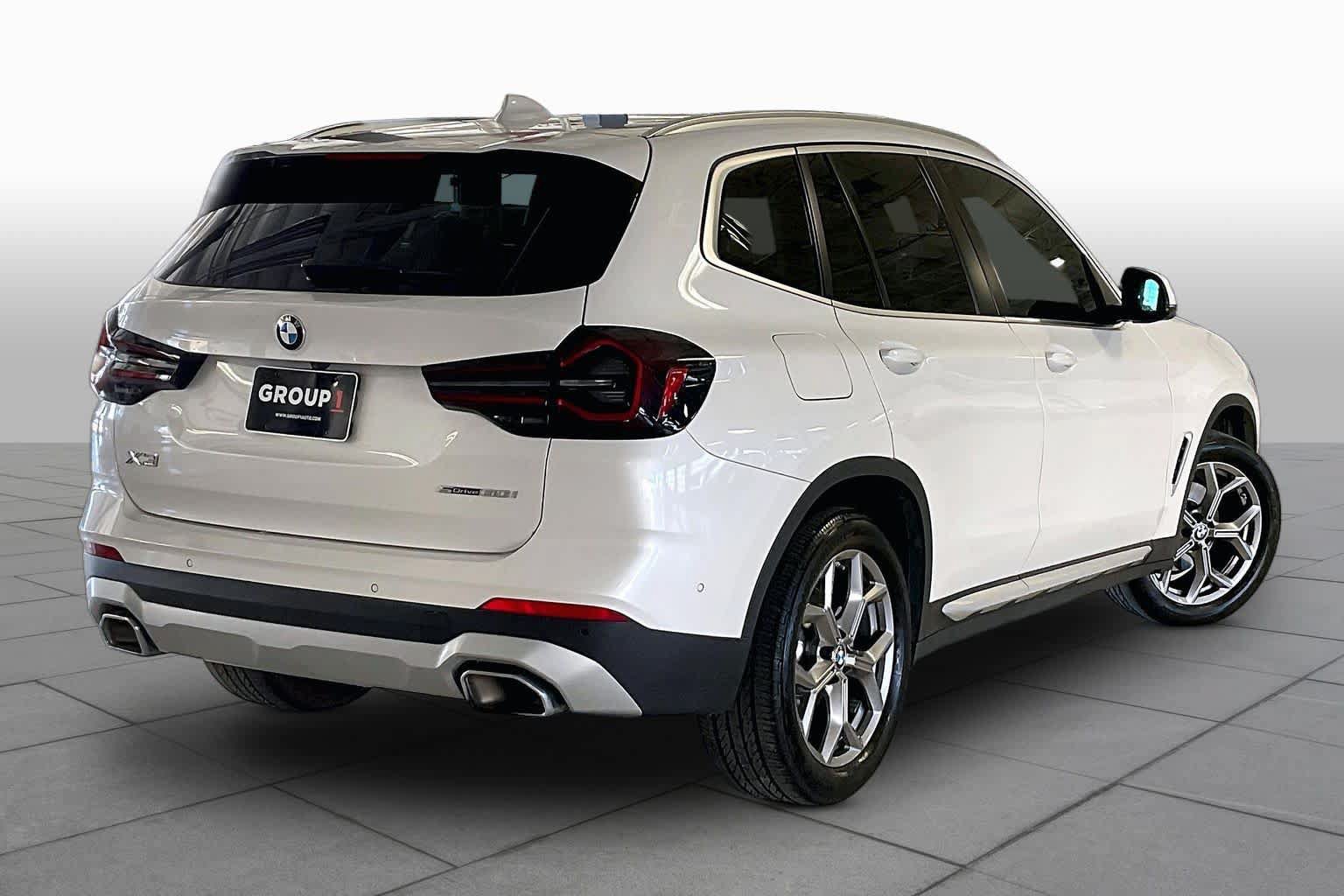 Used 2024 BMW X3 sDrive30i w/ Convenience Package RWD image 12