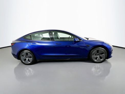 Used 2023 Tesla Model 3 Standard Range RWD image 4