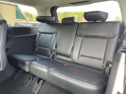 New 2025 Ford Expedition Platinum w/ Driver's Package image 13