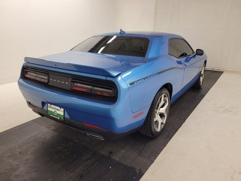 Used 2015 Dodge Challenger SXT Plus w/ Technology Group RWD image 9