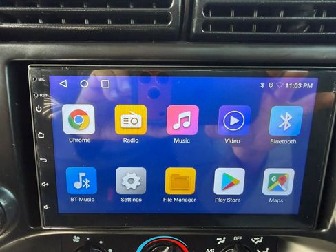 Used 2010 Ford Ranger XL image 18