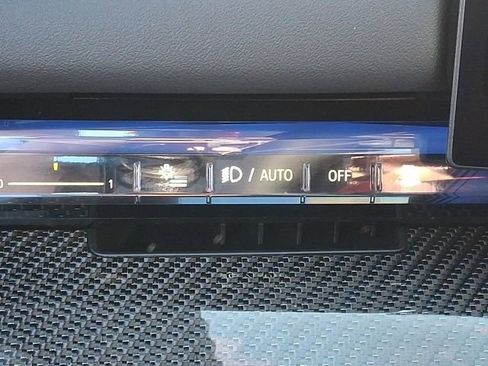 New 2026 BMW M5 w/ Carbon Package AWD/4WD image 19