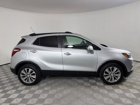 Used 2017 Buick Encore Preferred image 4
