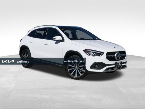 Used 2022 Mercedes-Benz GLA 250 image 1