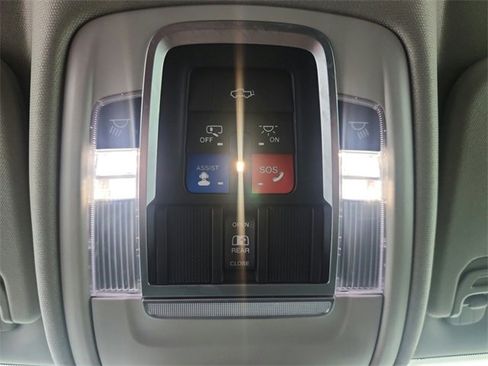 Used 2022 RAM 1500 Laramie image 34