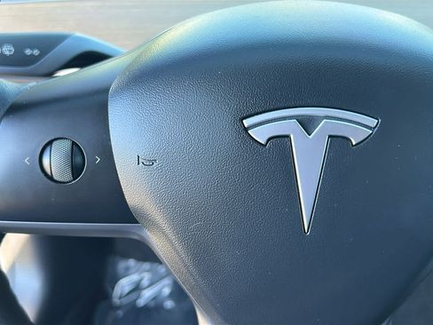 Used 2022 Tesla Model 3 Performance AWD/4WD image 19