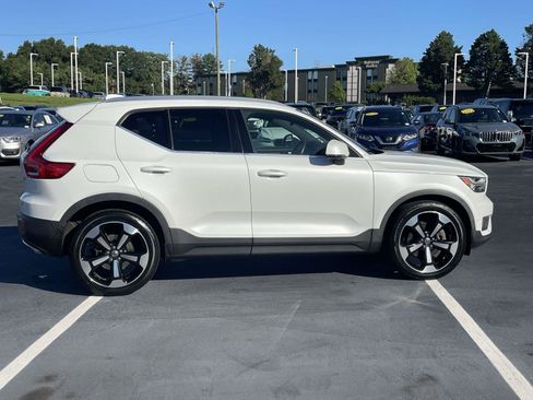 Used 2019 Volvo XC40 T5 Inscription AWD/4WD image 8