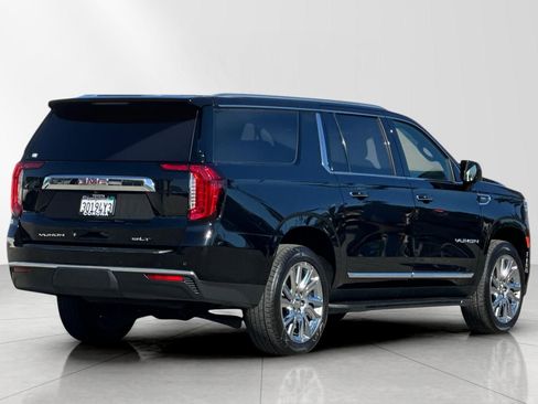 Used 2021 GMC Yukon XL SLT w/ Rear Media and Nav Package image 3