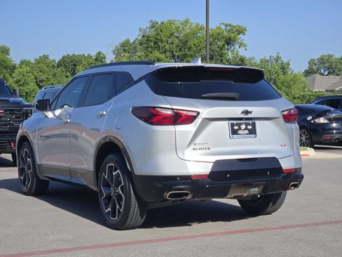 Used 2022 Chevrolet Blazer RS w/ Enhanced Convenience Package FWD image 3