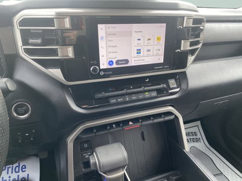 Used 2022 Toyota Tundra SR5 image 17