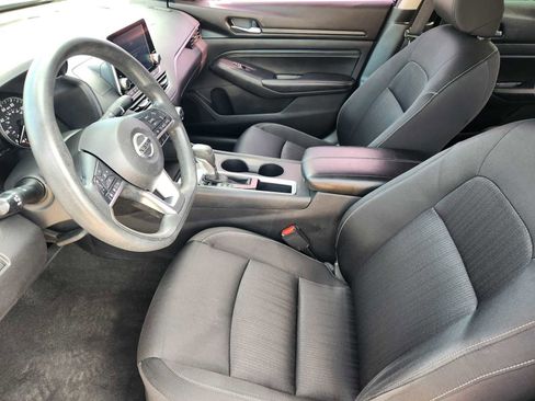 Used 2019 Nissan Altima 2.5 S FWD image 13
