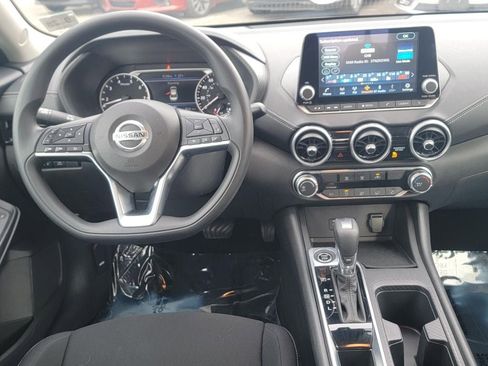 Certified 2023 Nissan Sentra SV image 16