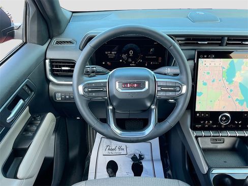 Used 2025 GMC Terrain Elevation image 21