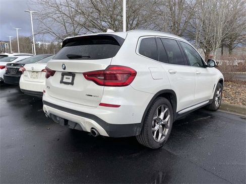 Used 2021 BMW X3 sDrive30i w/ Premium Package image 4