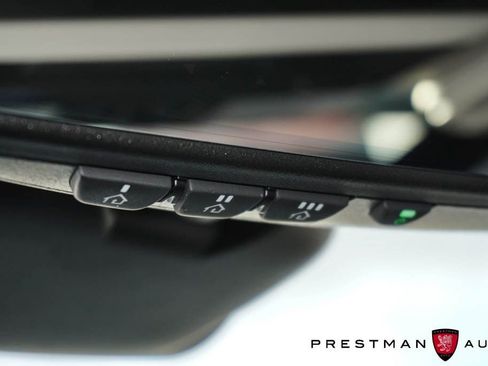 Used 2024 Subaru Crosstrek 2.5i Limited w/ Crosstrek Mirror Package image 32