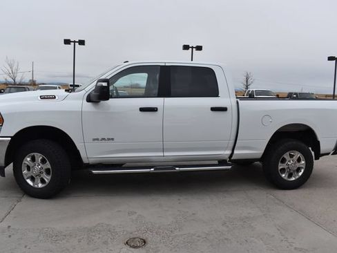Used 2024 RAM 2500 Big Horn AWD/4WD image 10