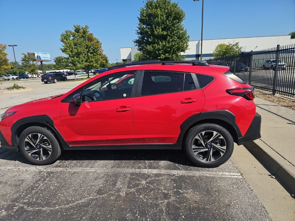 Used 2025 Subaru Crosstrek 2.5i Premium AWD/4WD image 8