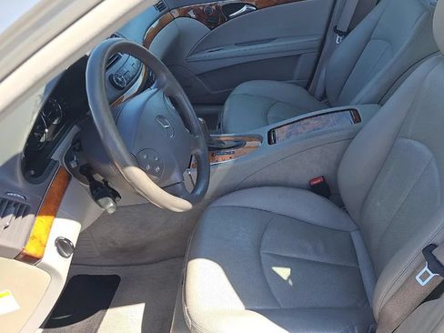 Used 2005 Mercedes-Benz E 320 Sedan w/ Sunroof Pkg image 9
