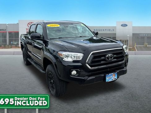 Used 2020 Toyota Tacoma SR5 AWD/4WD image 1