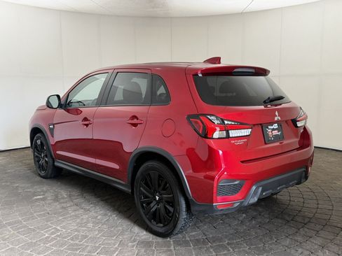 Used 2025 Mitsubishi Outlander Sport LE AWD/4WD image 5