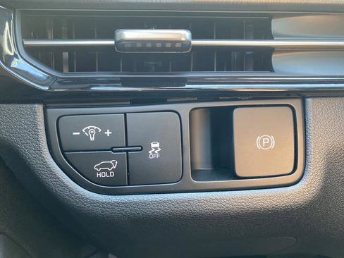 New 2026 Kia Sportage X-Line w/ X-Line Technology Package AWD/4WD image 29