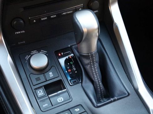 Used 2015 Lexus NX 200t FWD image 40