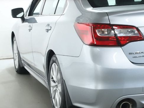 Used 2016 Subaru Legacy 2.5i Premium AWD/4WD image 40