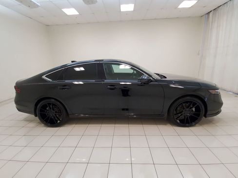 Used 2024 Honda Accord EX-L image 26