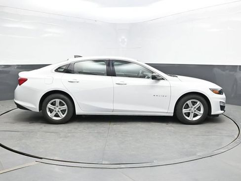 Used 2019 Chevrolet Malibu LS FWD image 8