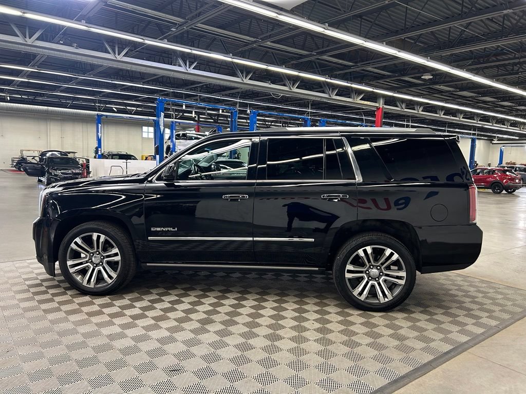 Used 2019 GMC Yukon Denali w/ Denali Ultimate Package AWD/4WD image 6