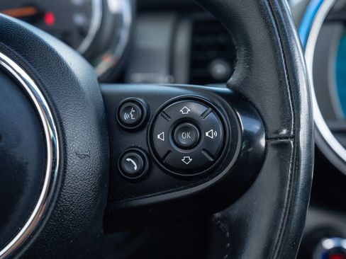 Used 2020 MINI Cooper 2-Door Hardtop FWD image 28