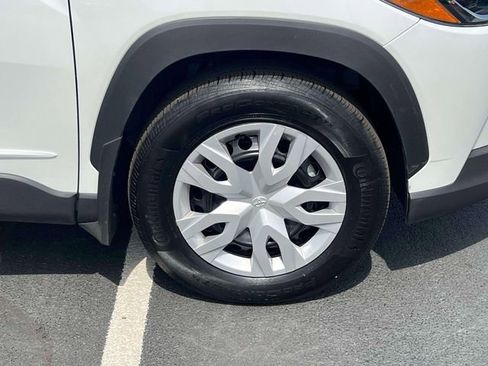 Certified 2023 Toyota Corolla Cross L AWD/4WD image 7