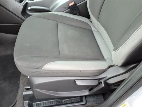 Used 2015 Ford Escape S image 22