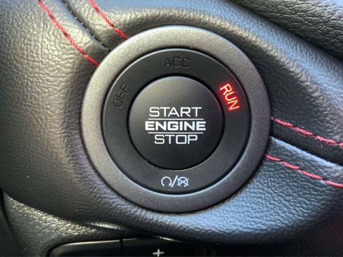 Used 2025 Dodge Durango R/T AWD/4WD image 36