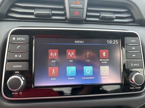 New 2025 Nissan Versa S image 15