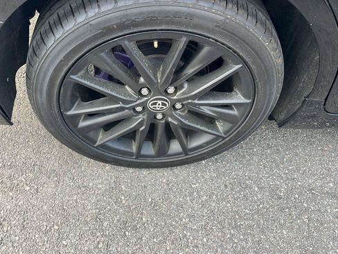 Used 2021 Toyota Camry SE image 7