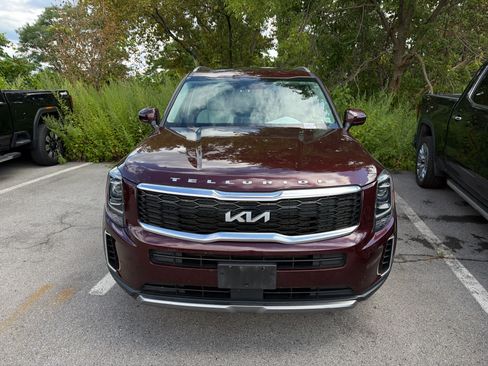 Used 2022 Kia Telluride S AWD/4WD image 12