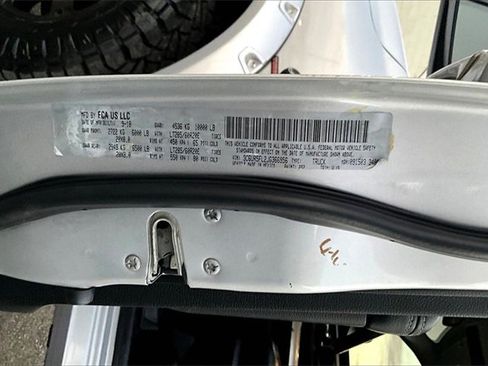 Used 2018 RAM 2500 Laramie w/ Sport Appearance Group image 36