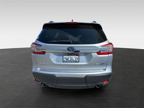 Certified 2025 Subaru Ascent Premium w/ Popular Package #2 image 5