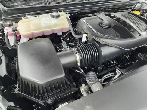 Used 2025 RAM 1500 Limited AWD/4WD image 21