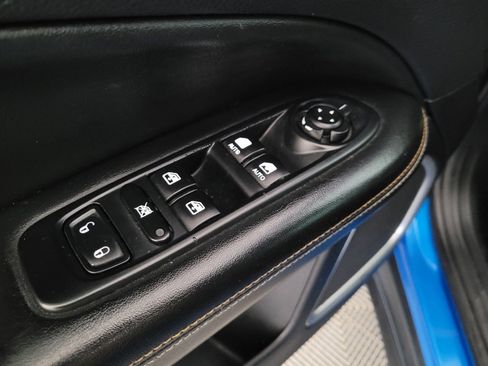 Used 2018 Jeep Compass Sport FWD image 27