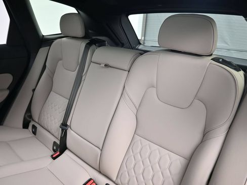 Used 2026 Volvo XC60 T8 Plus w/ Protection Package Premier AWD/4WD image 6