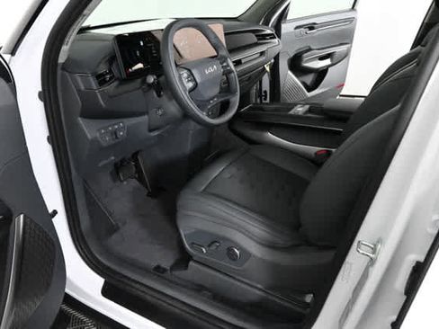 New 2026 Kia EV9 Wind image 21