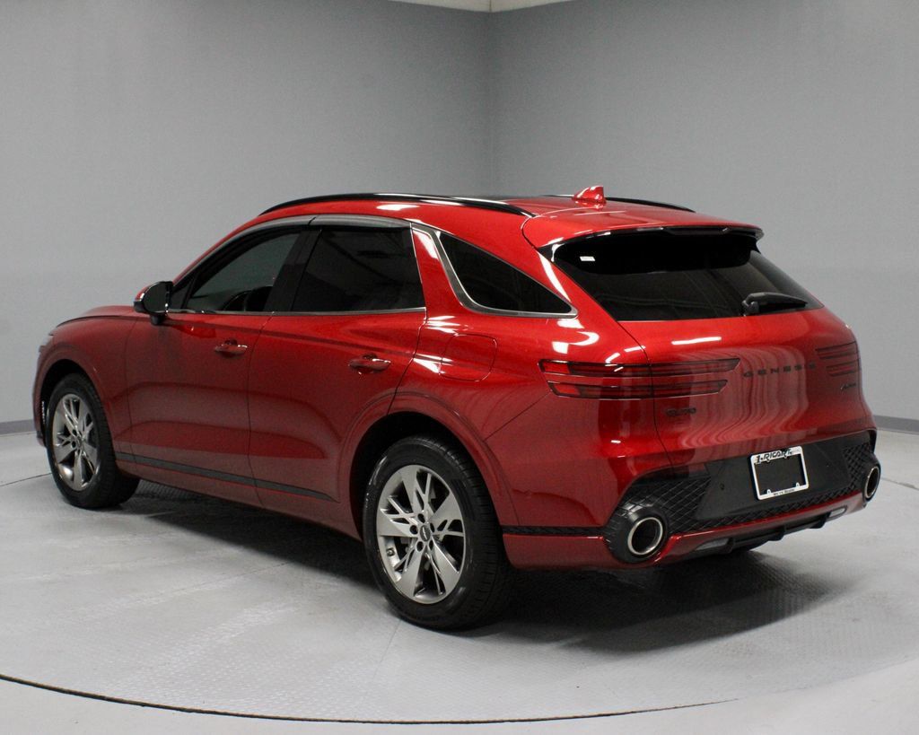 Used 2022 Genesis GV70 3.5T Sport w/ Sport Advanced Package AWD/4WD image 10