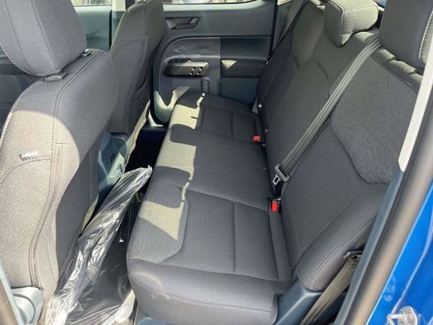 New 2025 Ford Maverick XL image 11