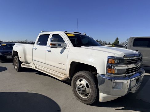 Used 2015 Chevrolet Silverado 3500 LTZ w/ Duramax Plus Package image 2