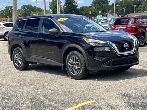 Used 2021 Nissan Rogue S AWD/4WD image 7