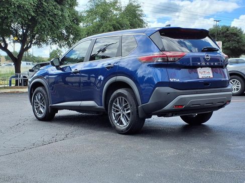 Used 2023 Nissan Rogue S FWD image 7